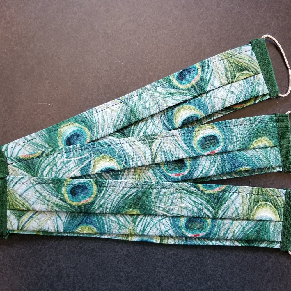 Pleated Face Mask - Green Peacock